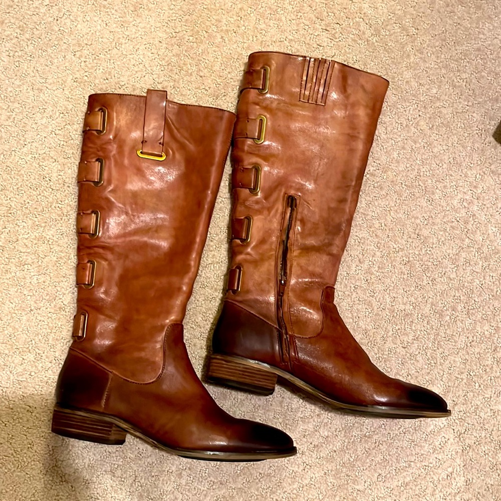 Womens Arturo Chiang boots